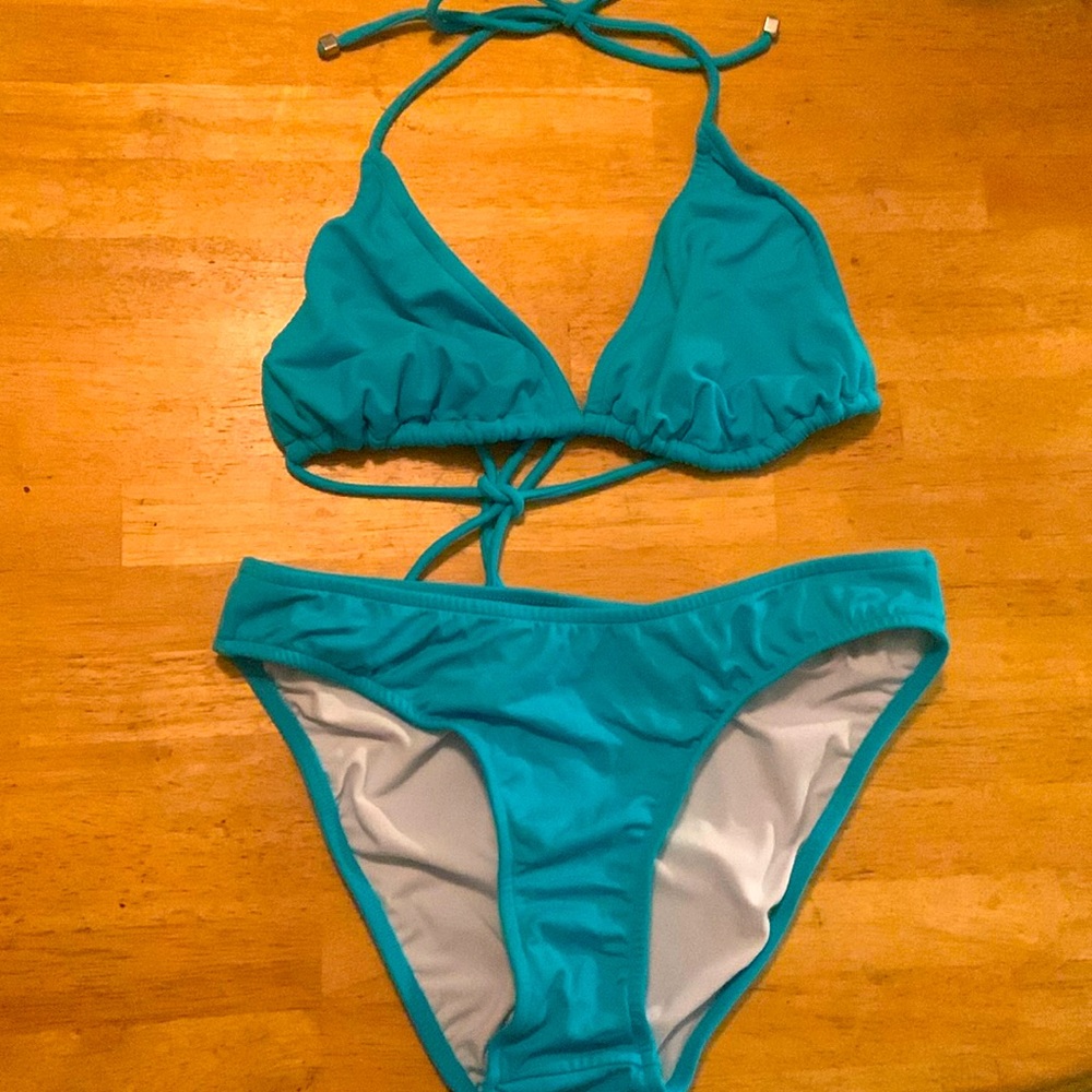Aqua Venus bathing suit set